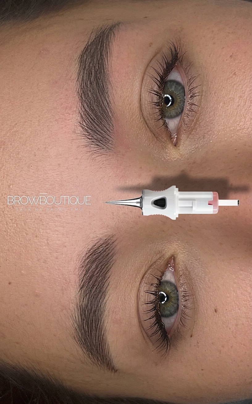 Close-up detail of hyperrealistic Breath Brows nano hairstrokes by Sabrina Zanin