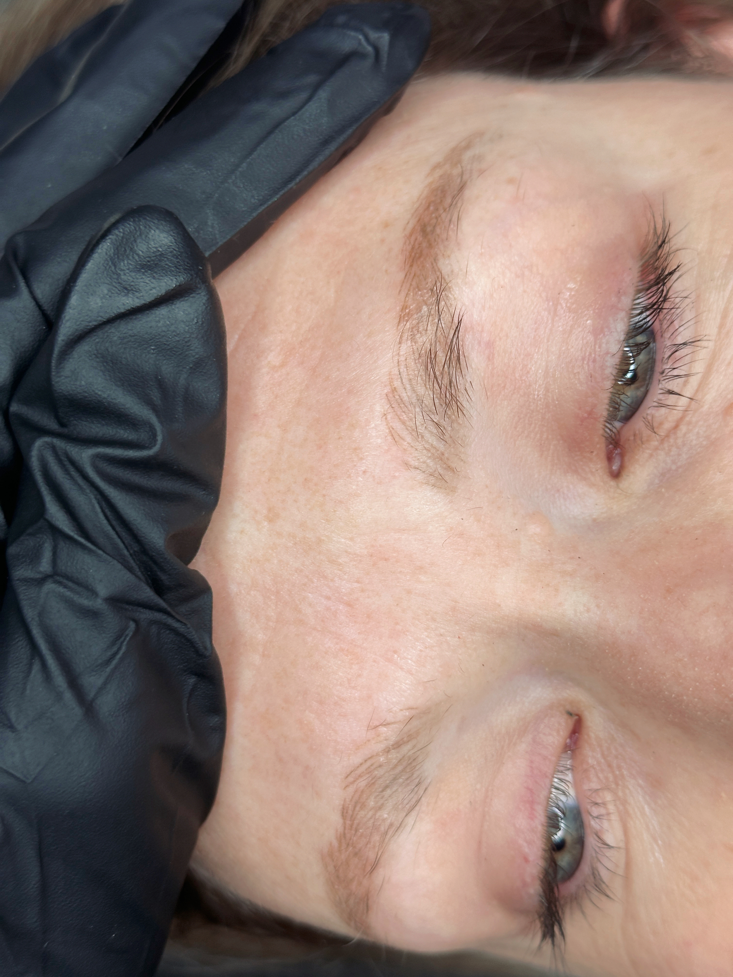 Healed nano brows natural finish Lisbon — Browboutique